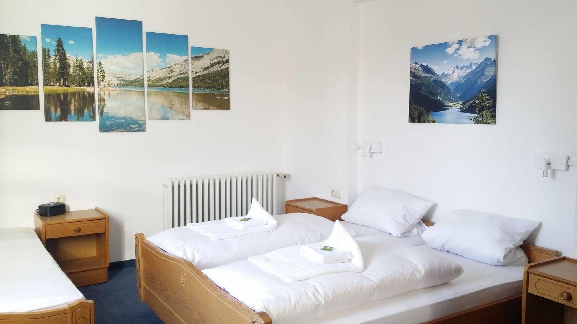 Hotel Hasen Kaufbeuren Allgaeu Экстерьер фото
